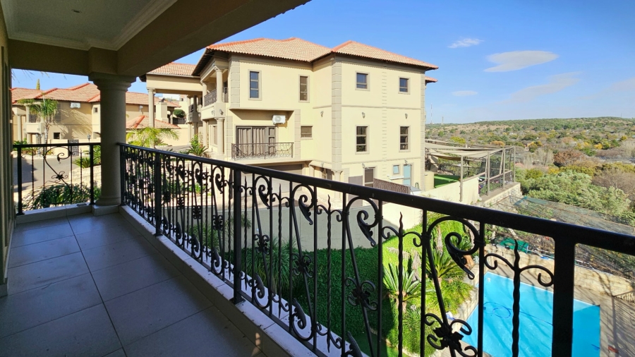 5 Bedroom Property for Sale in Kiepersol Free State